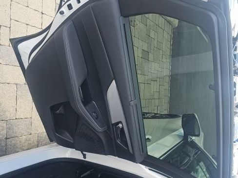 Used 2024 Acura MDX SH-AWD w/ Technology Package image 26