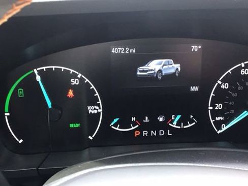 Used 2024 Ford Maverick XLT image 30