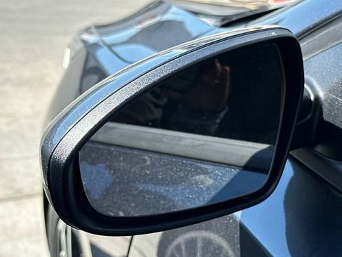 Used 2024 Kia Forte LXS image 7