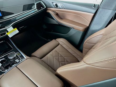 New 2026 BMW X5 xDrive50e w/ M Sport Package image 31