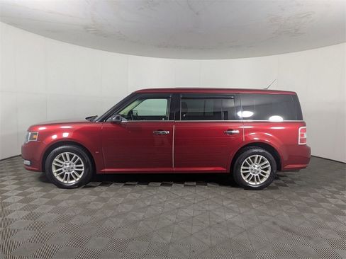 Used 2019 Ford Flex SEL w/ Equipment Group 202A image 2