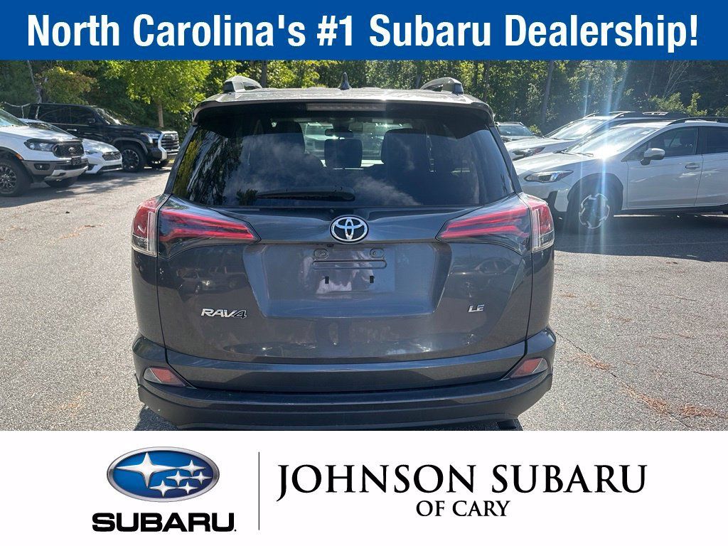 Used 2017 Toyota RAV4 LE FWD image 4
