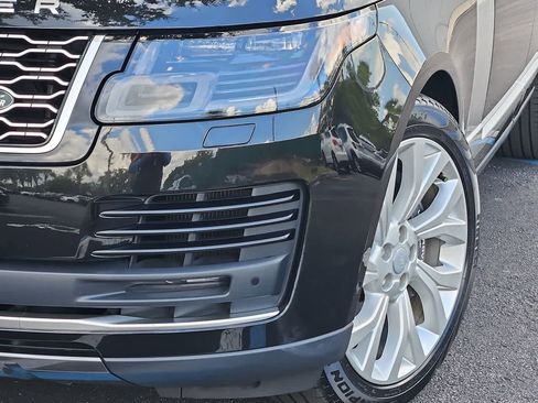 Used 2022 Land Rover Range Rover Westminster Edition image 11