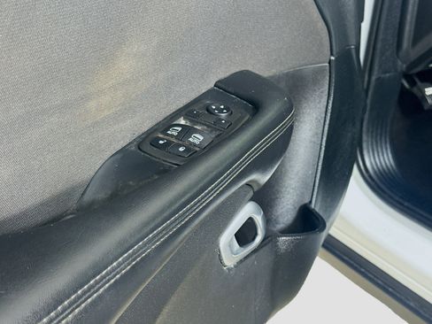 Used 2022 Dodge Challenger SXT w/ Blacktop Package image 22