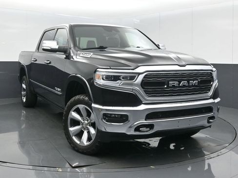 Used 2022 RAM 1500 Limited image 2