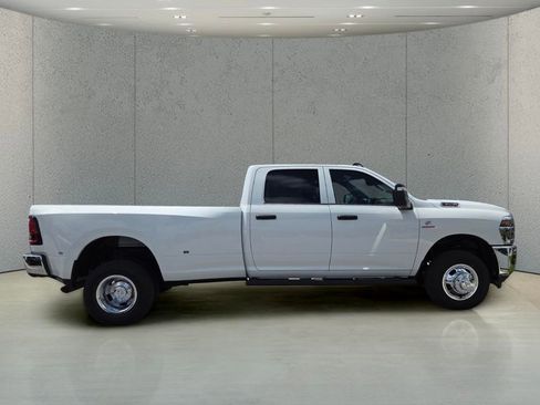 New 2026 RAM 3500 Tradesman image 3