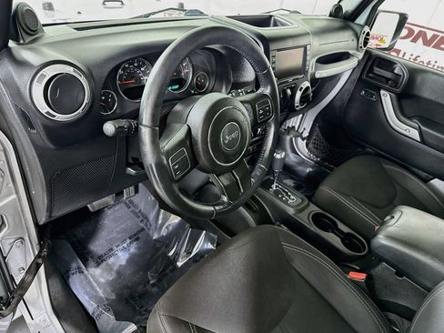 Used 2014 Jeep Wrangler Sahara w/ Trailer Tow Group AWD/4WD image 16