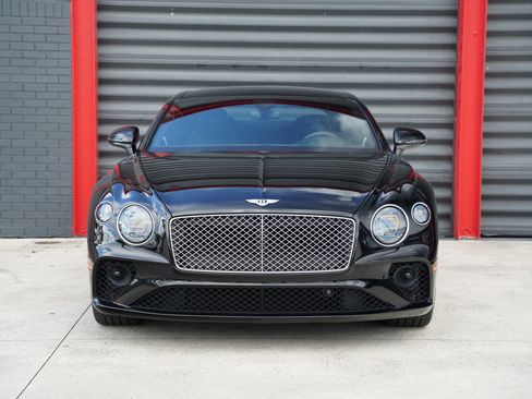Used 2021 Bentley Continental GT image 10