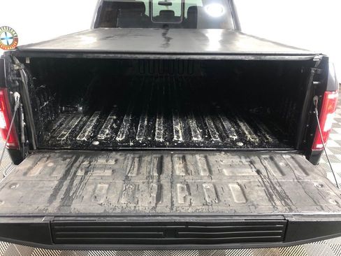 Used 2019 Ford F150 XLT w/ Equipment Group 302A Luxury AWD/4WD image 45