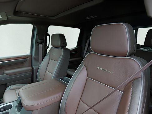 New 2026 GMC Sierra 1500 Denali w/ Denali Reserve Package image 9