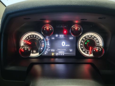 Used 2016 RAM 1500 Big Horn AWD/4WD image 18