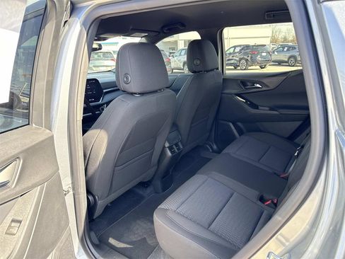 New 2026 Chevrolet Equinox LT image 24