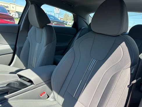 New 2026 Hyundai Elantra Sport FWD image 14