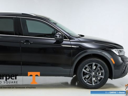 Used 2023 Volkswagen Tiguan SE image 49