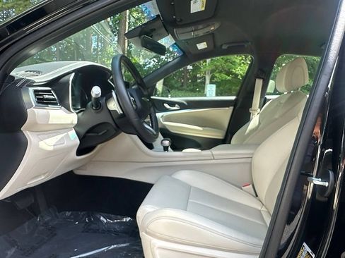 Certified 2026 Genesis G70 2.5T AWD/4WD image 7