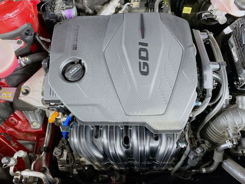 Used 2023 Hyundai Santa Fe SEL image 33