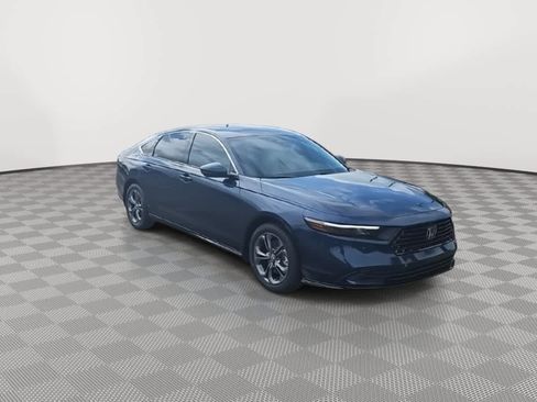 New 2025 Honda Accord EX-L image 2