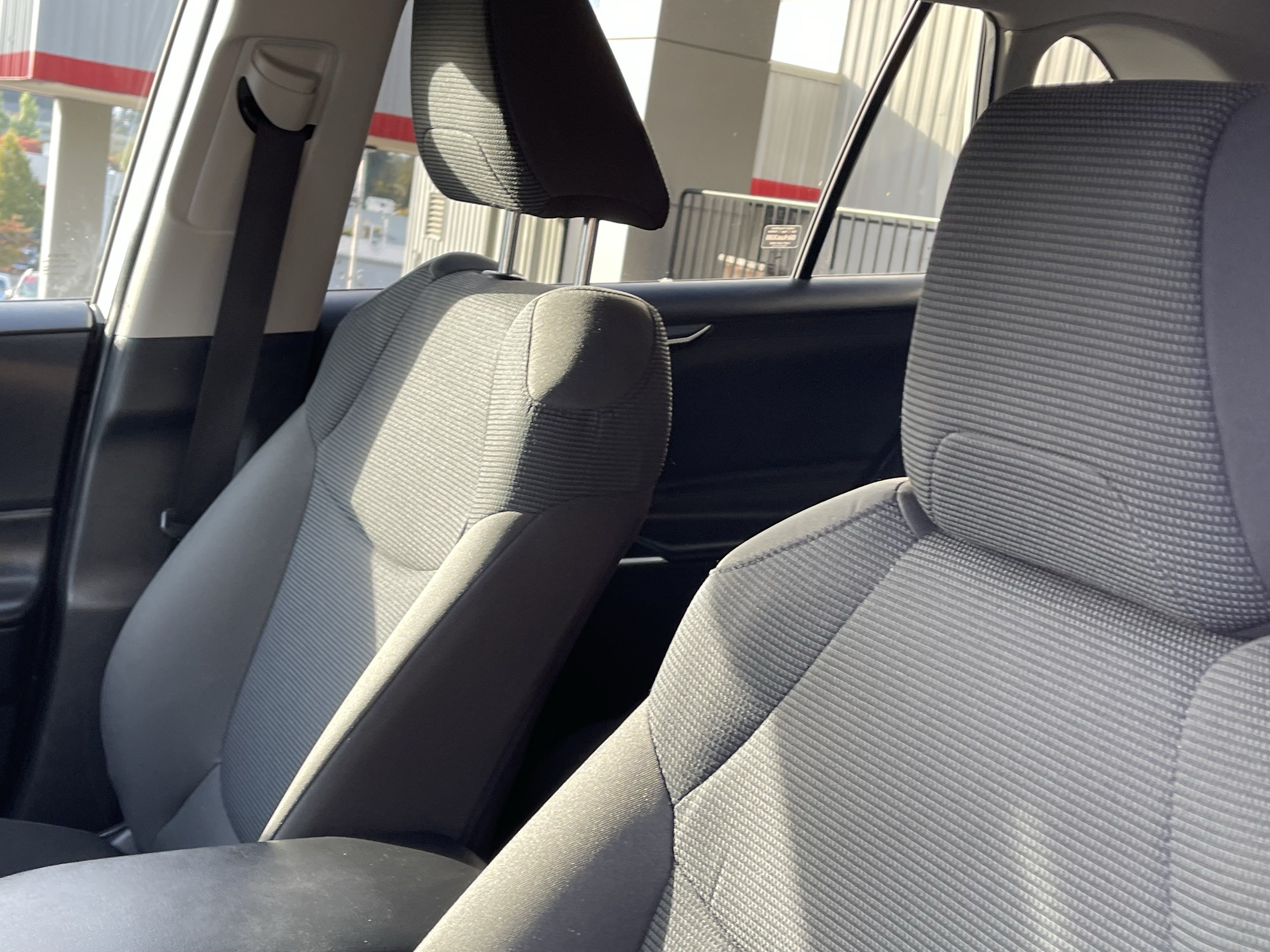 Certified 2024 Toyota RAV4 LE AWD/4WD image 17