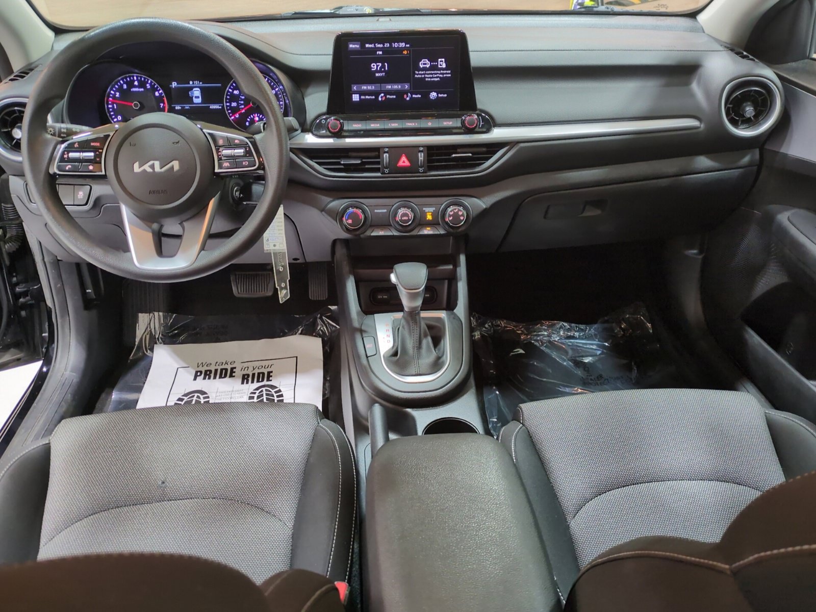Used 2023 Kia Forte LXS w/ LXS Technology Package FWD image 14