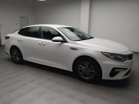 Used 2020 Kia Optima LX FWD image 11