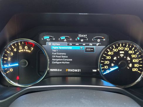 Used 2016 Ford F150 Lariat w/ Equipment Group 502A Luxury AWD/4WD image 24