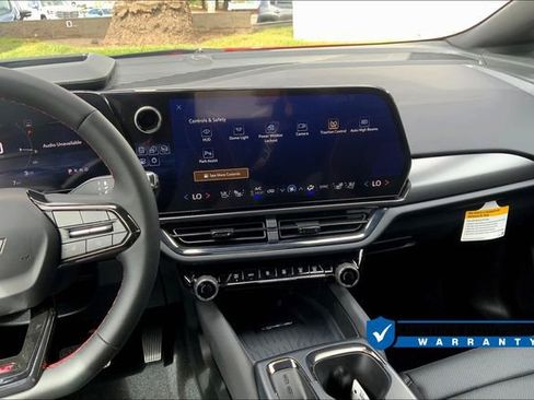 New 2025 Chevrolet Equinox EV RS image 7