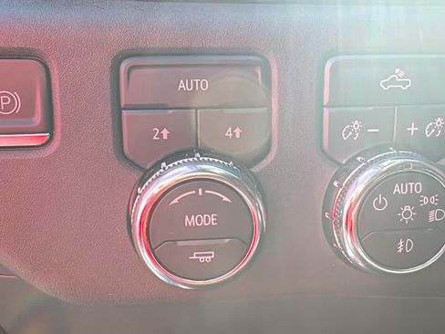 Certified 2023 GMC Sierra 1500 Elevation AWD/4WD image 9