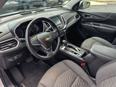 Used 2018 Chevrolet Equinox LT FWD image 13