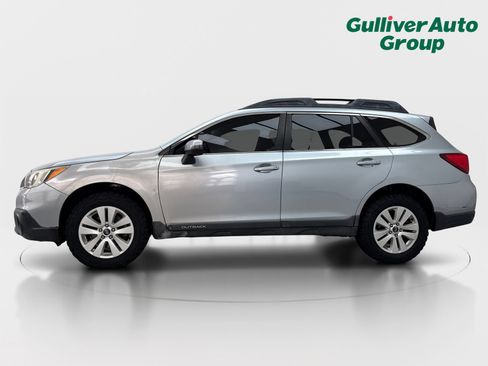 Used 2015 Subaru Outback 2.5i Premium AWD/4WD image 3