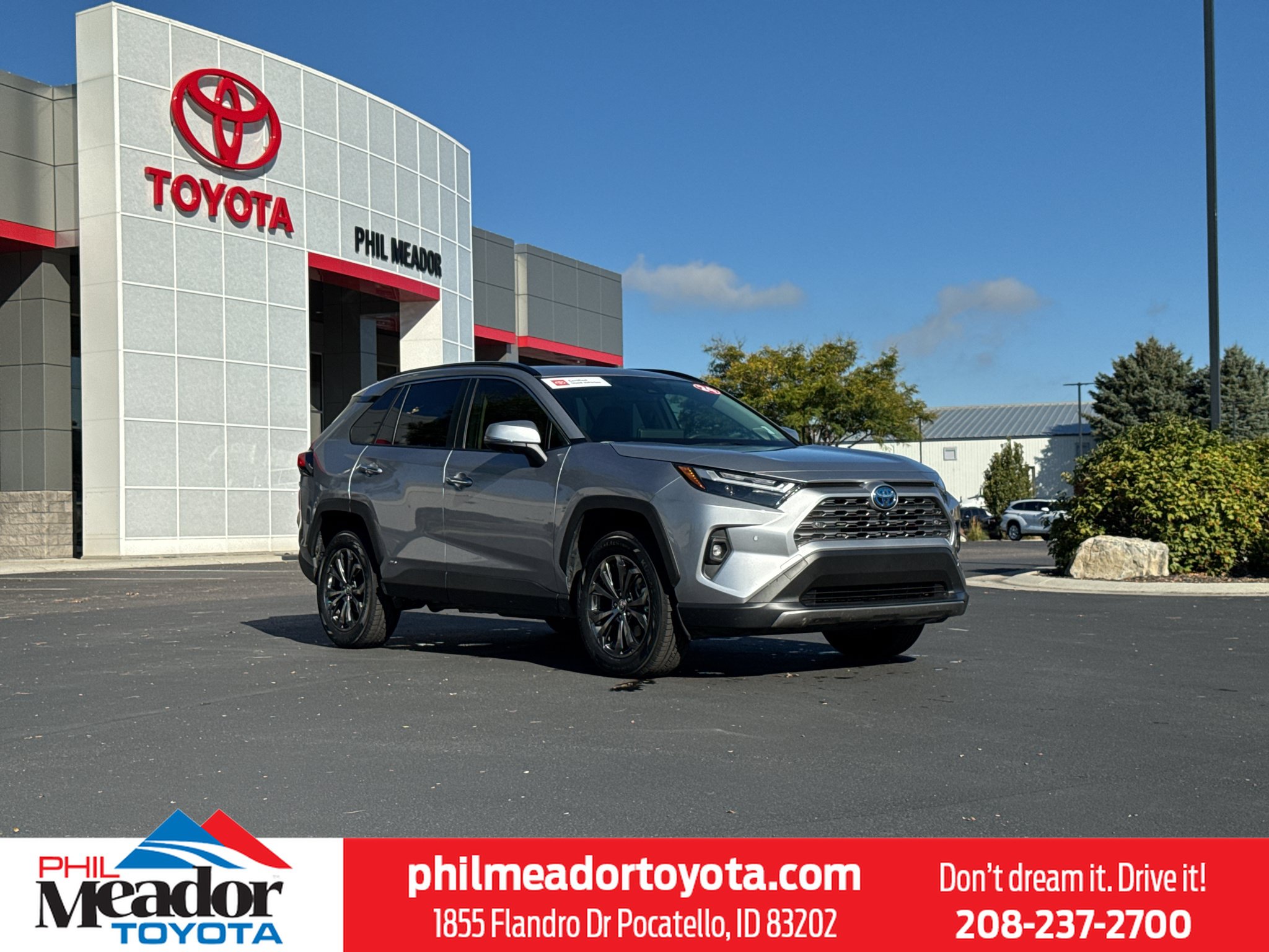 Certified 2024 Toyota RAV4 Limited w/ Advanced Technology Package AWD/4WD image 1