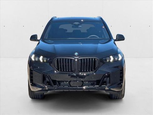 Used 2026 BMW X5 sDrive40i image 6