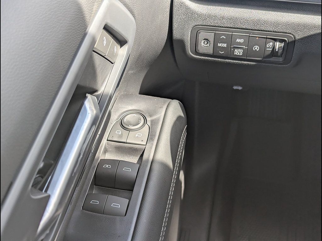 New 2027 GMC Terrain Elevation w/ LPO, Floor Liner Package AWD/4WD image 21