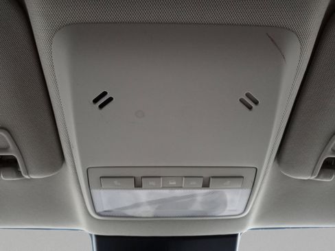 Used 2019 Buick Encore Preferred w/ Safety Package image 17