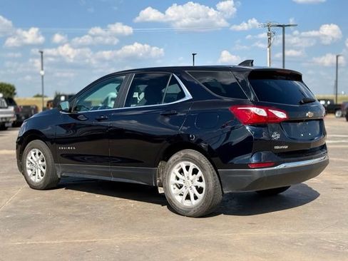 Used 2021 Chevrolet Equinox LT FWD image 4