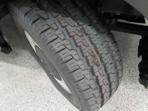 Used 2020 Ford Transit 150 Low Roof RWD image 24