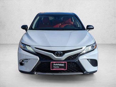Certified 2020 Toyota Camry XSE FWD image 2