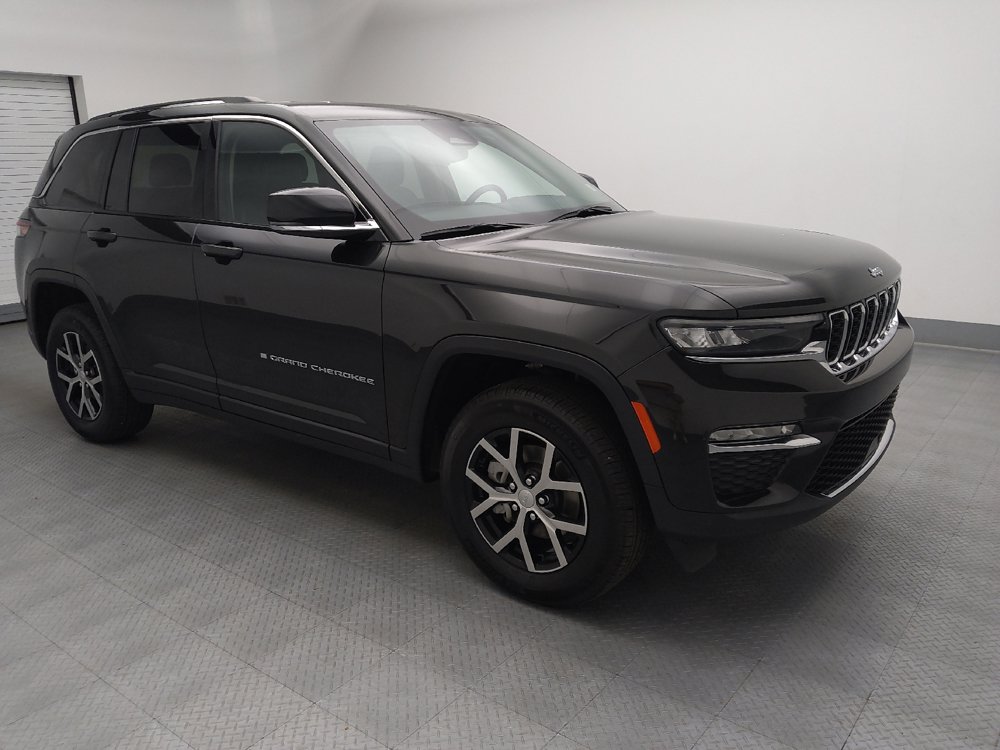 Used 2023 Jeep Grand Cherokee Limited AWD/4WD image 11