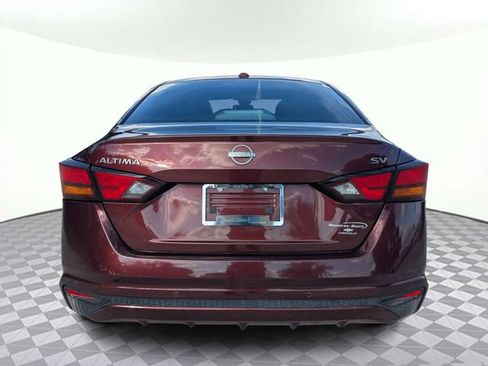 Used 2023 Nissan Altima 2.5 SV image 5
