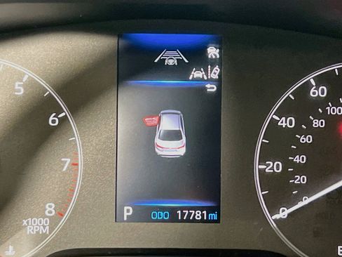 Used 2025 Toyota Corolla LE FWD image 20