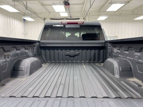 Used 2024 Chevrolet Silverado 1500 LT Trail Boss w/ Convenience Package II image 24