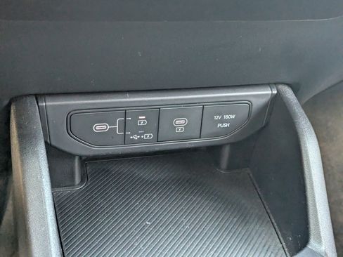 Certified 2025 Kia K4 FWD image 26