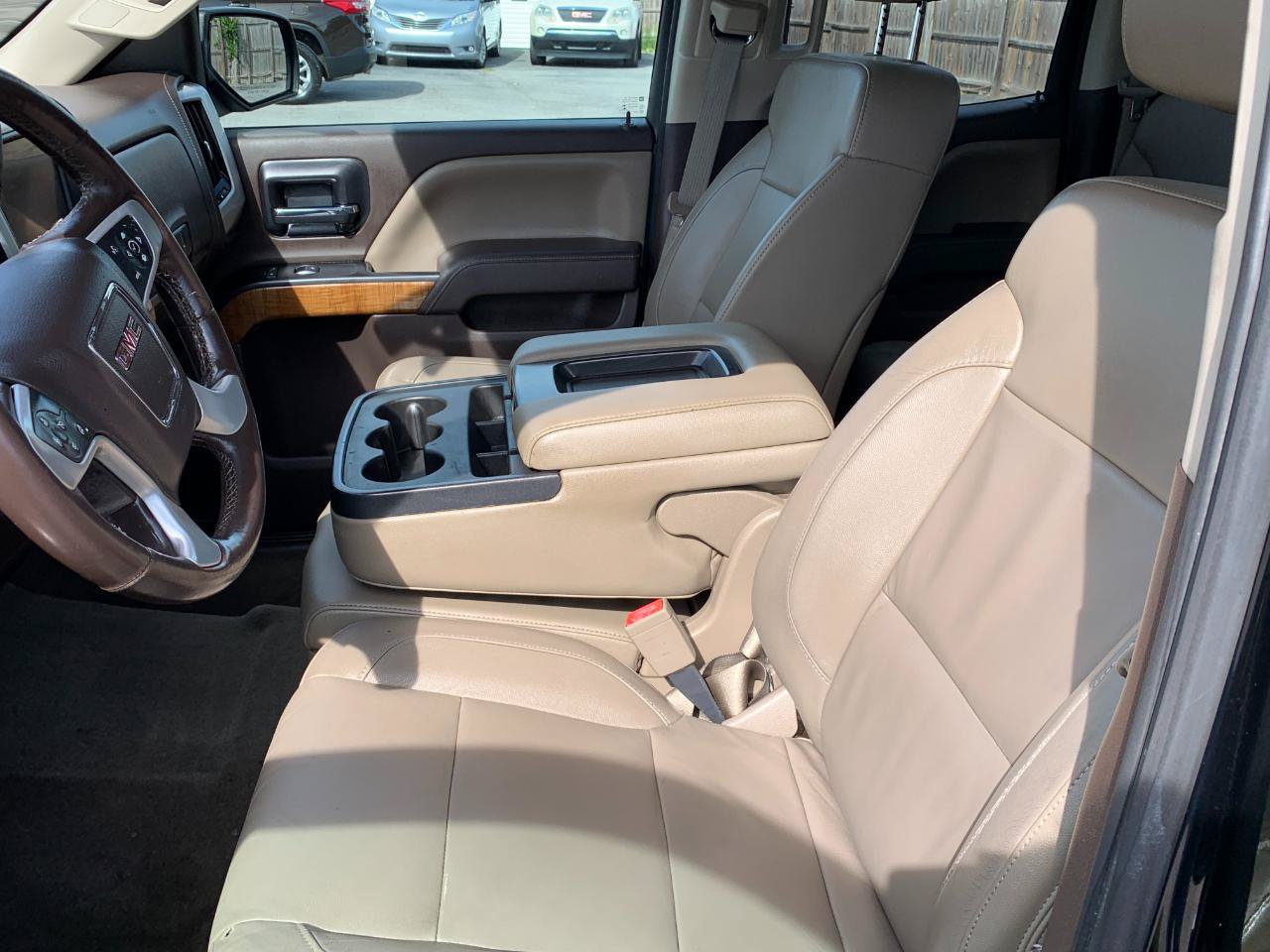 Used 2014 GMC Sierra 1500 SLT w/ SLT Preferred Package AWD/4WD image 16