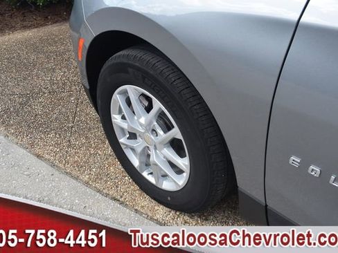 Used 2023 Chevrolet Equinox LS w/ LS Convenience Package FWD image 16