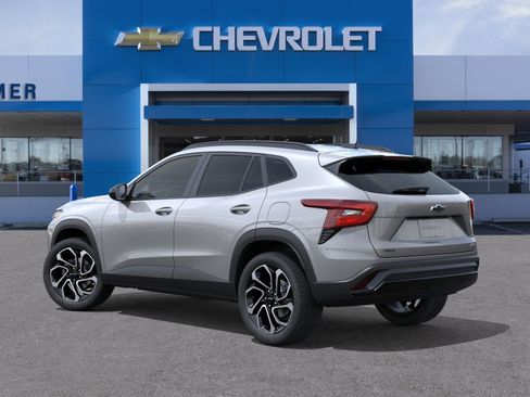 New 2026 Chevrolet Trax RS image 3