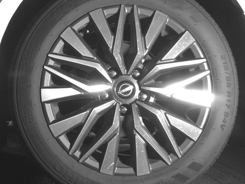 Used 2025 Nissan Altima 2.5 SV image 14