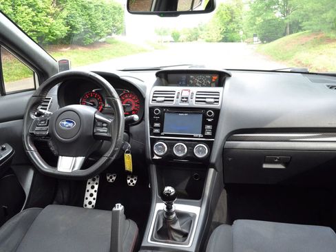 Used 2016 Subaru WRX image 7