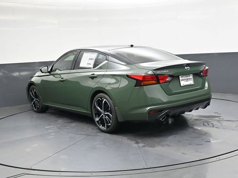 New 2026 Nissan Altima 2.5 SR FWD image 5