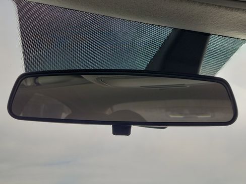 Used 2023 Kia Forte LXS image 27