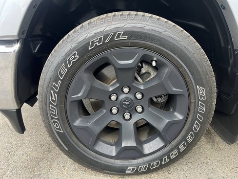 Used 2022 RAM 1500 Laramie RWD image 31