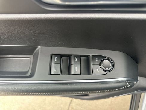 Certified 2025 GMC Acadia Elevation image 23